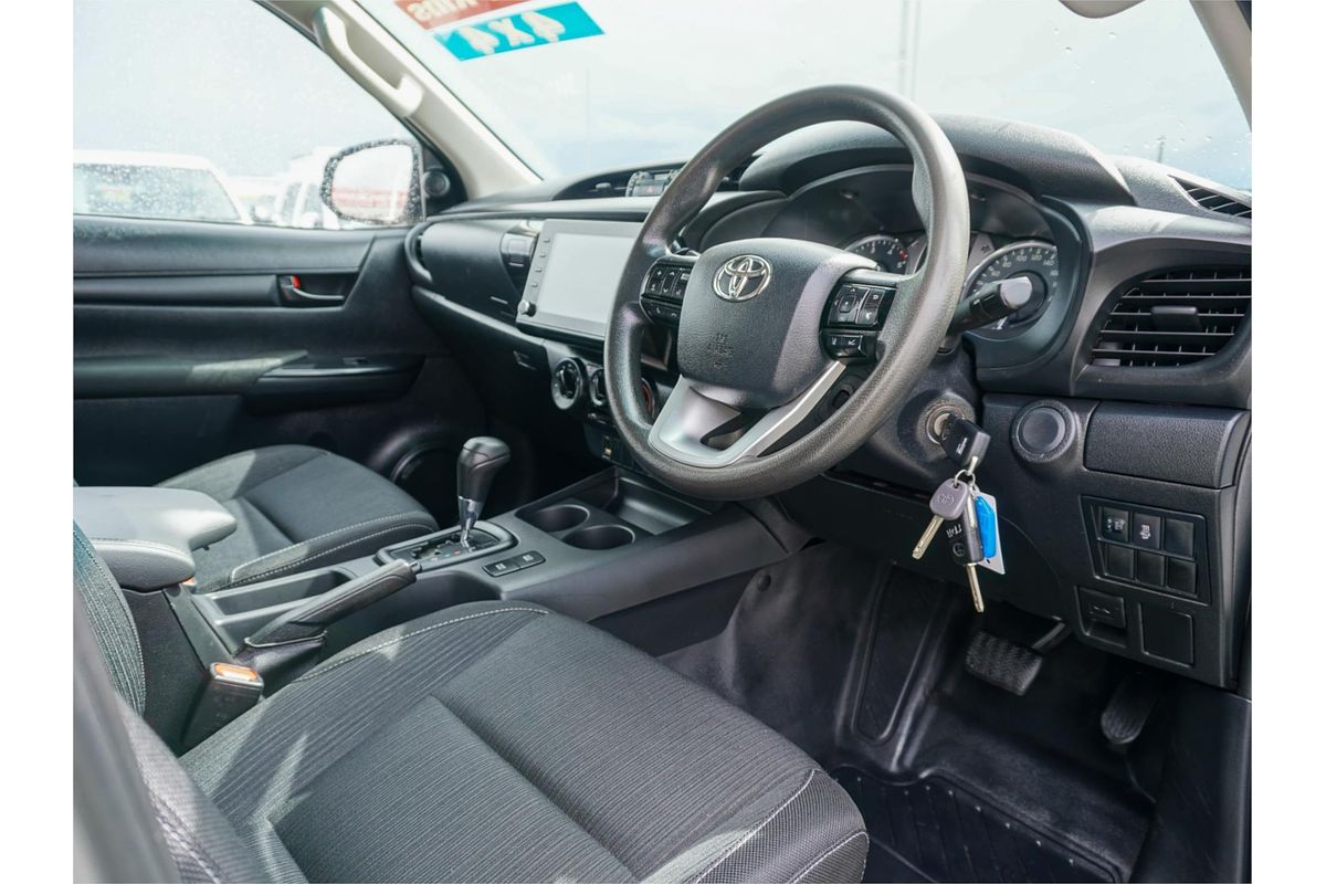 2021 Toyota Hilux SR GUN126R 4X4