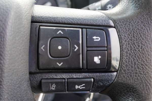 2020 Toyota Hilux SR GUN126R 4X4