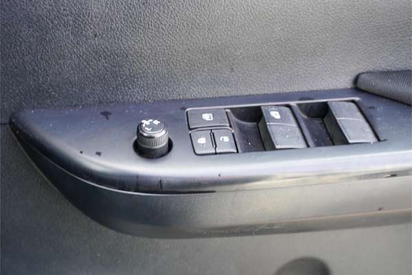 2020 Toyota Hilux SR GUN126R 4X4