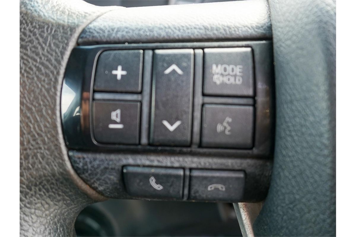 2020 Toyota Hilux SR GUN126R 4X4