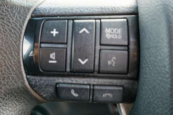 2020 Toyota Hilux SR GUN126R 4X4