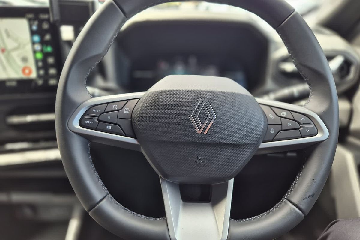 2025 Renault Duster Techno X1311