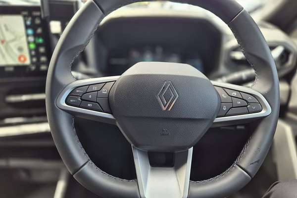 2025 Renault Duster Techno X1311