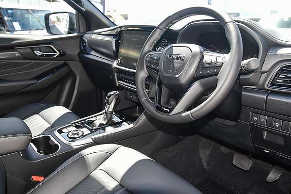 2025 Isuzu MU-X LS-T
