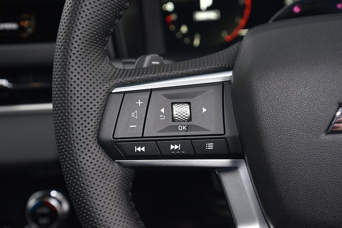 2025 Mitsubishi Outlander Aspire ZM