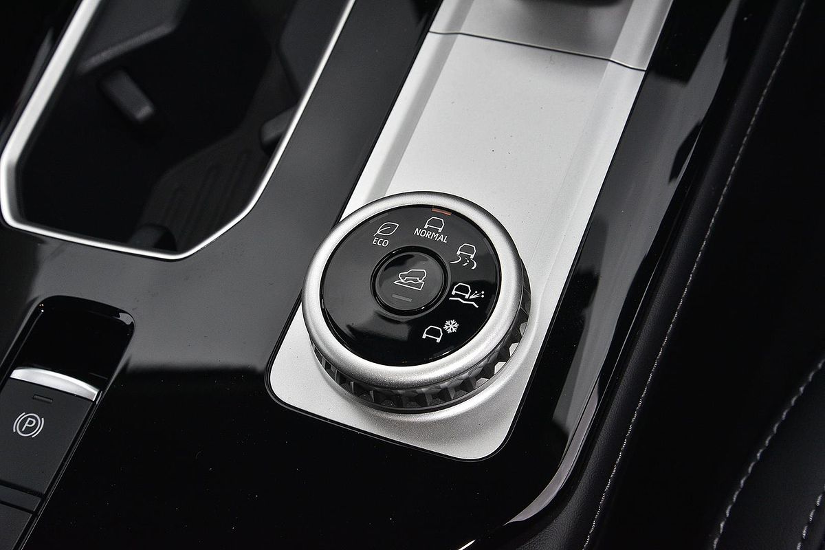 2025 Mitsubishi Outlander Aspire ZM
