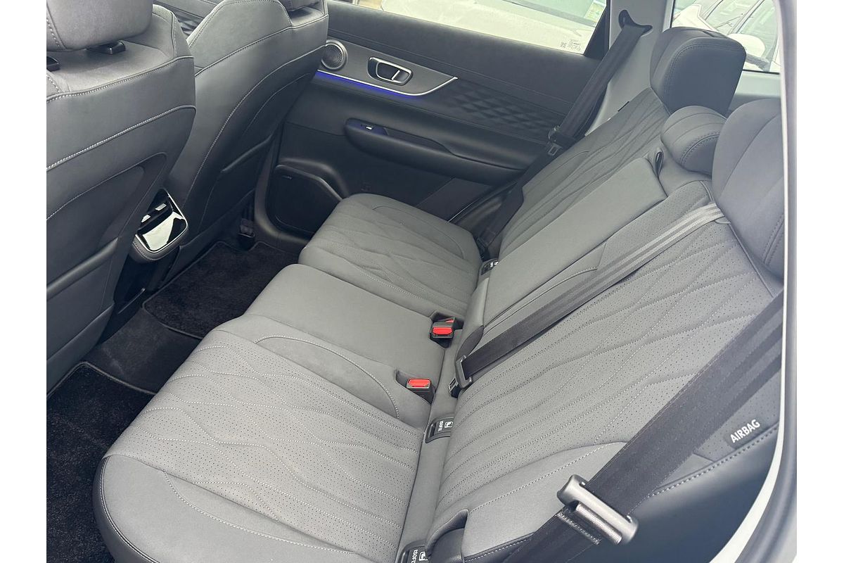 2025 Chery Tiggo 8 Super Hybrid Ultimate T31