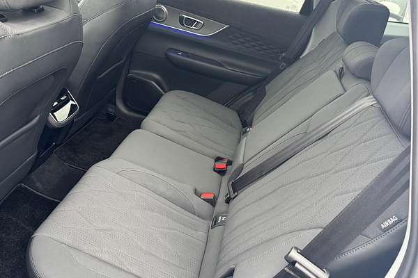 2025 Chery Tiggo 8 Super Hybrid Ultimate T31