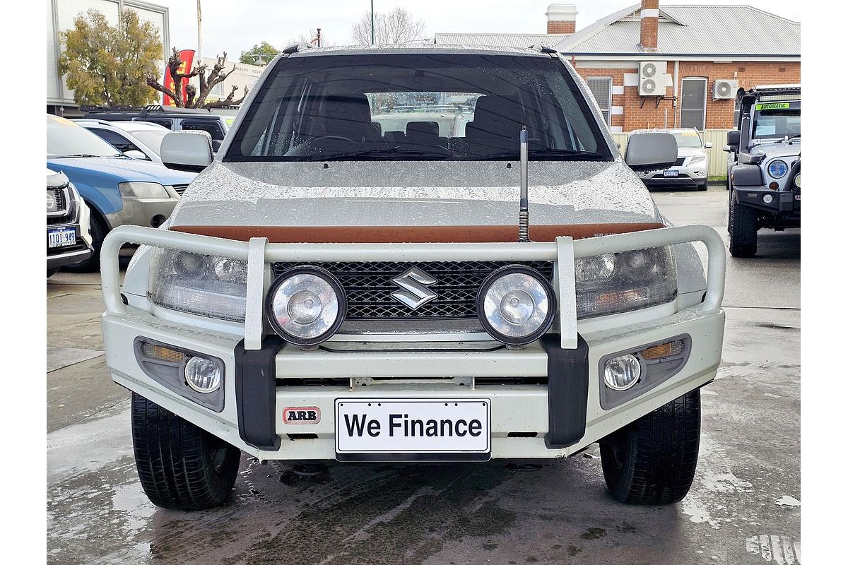 2010 Suzuki Grand Vitara JB