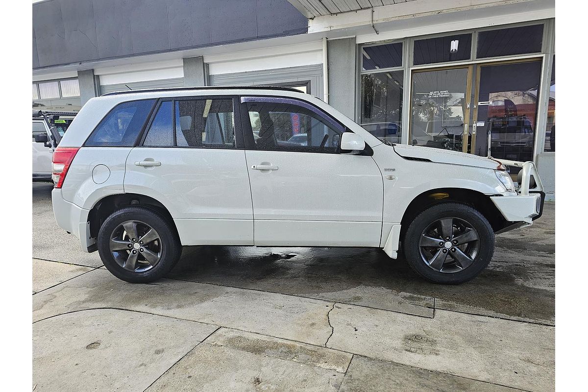 2010 Suzuki Grand Vitara JB