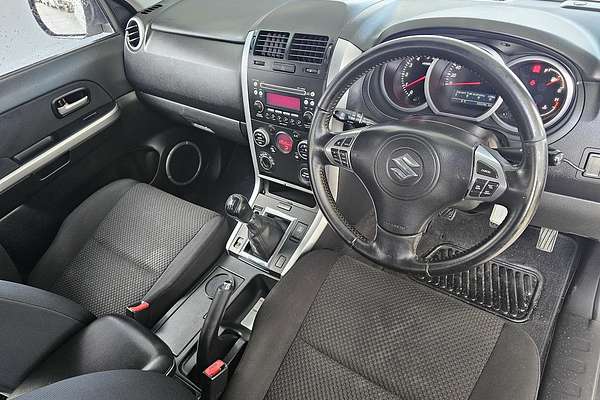 2010 Suzuki Grand Vitara JB