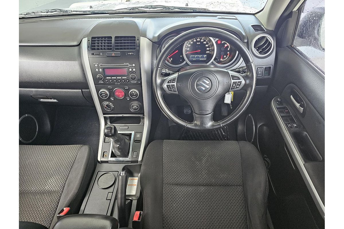 2010 Suzuki Grand Vitara JB