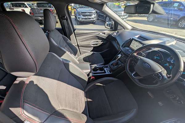 2018 Ford Escape ST-Line ZG