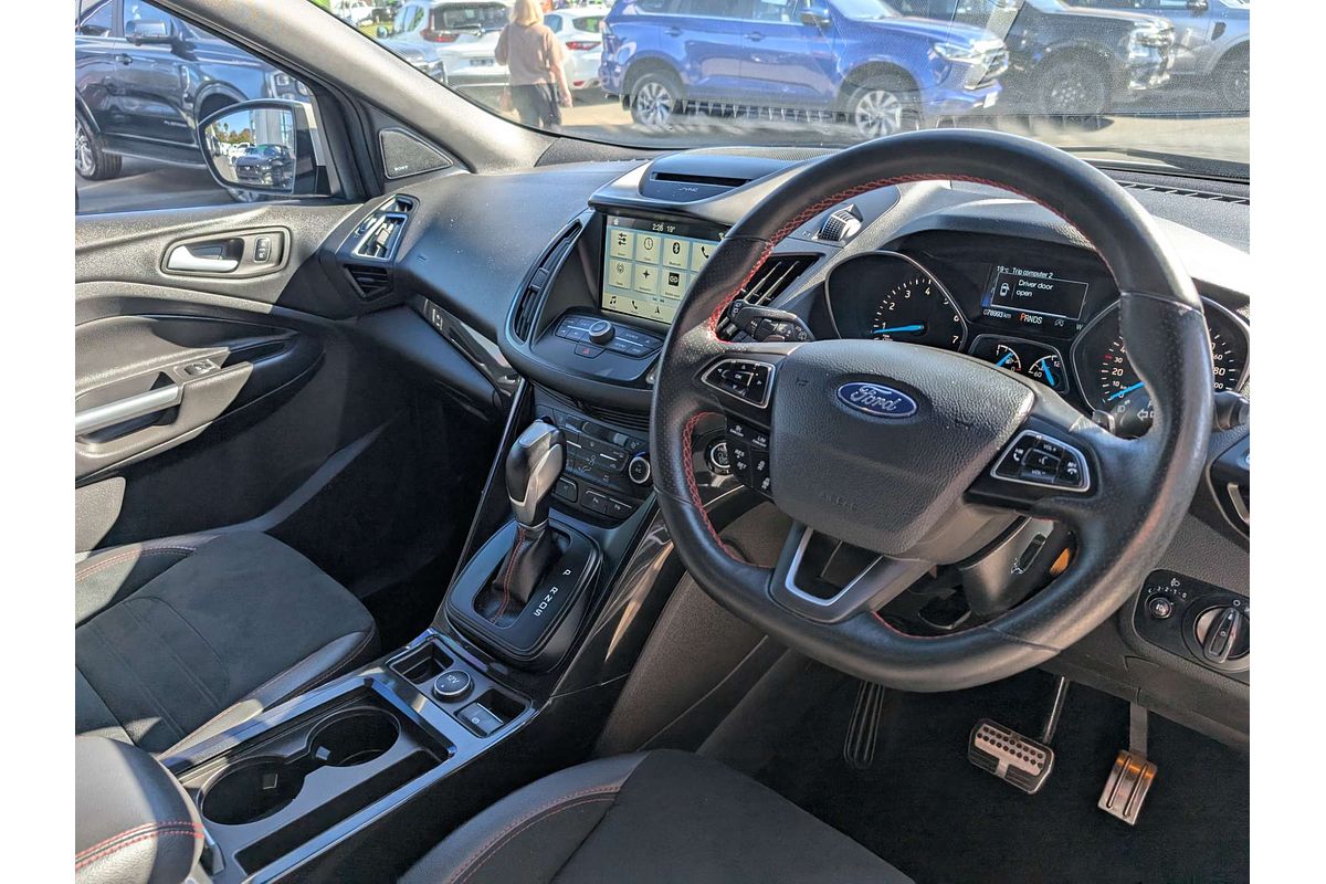 2018 Ford Escape ST-Line ZG