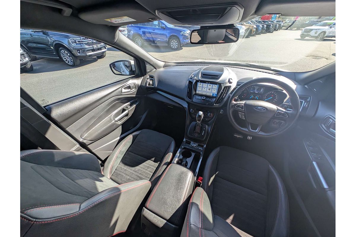 2018 Ford Escape ST-Line ZG