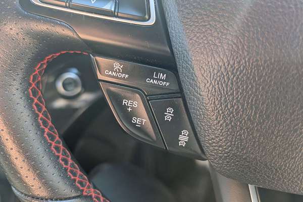 2018 Ford Escape ST-Line ZG