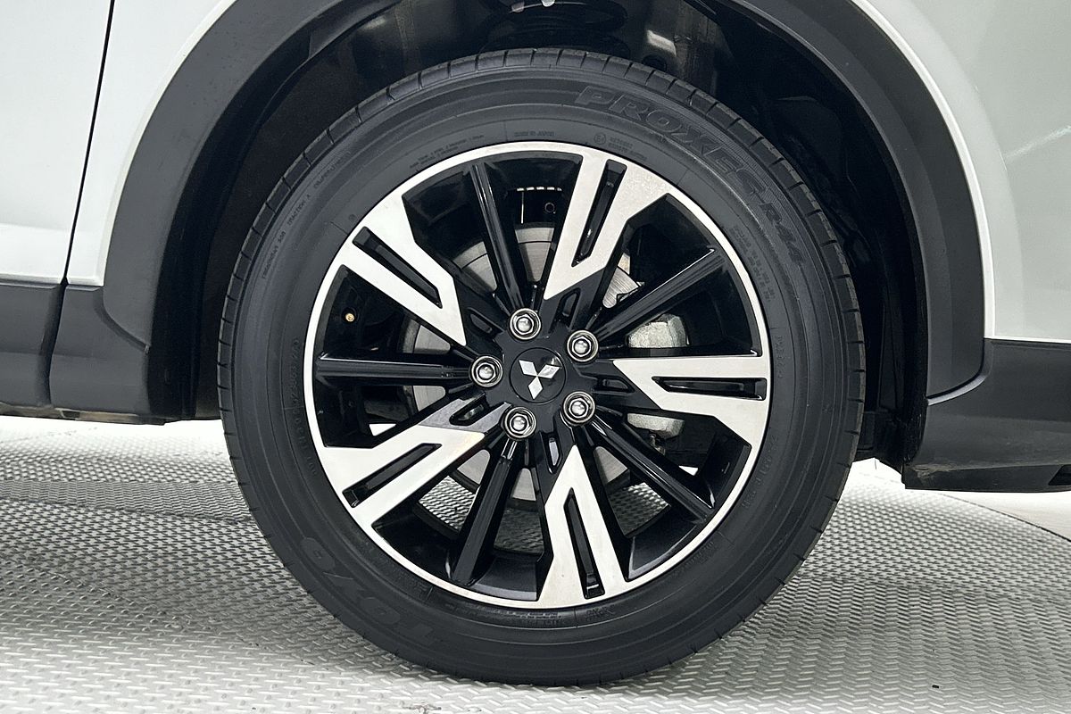 2024 Mitsubishi Eclipse Cross LS YB
