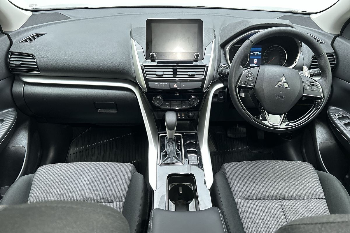 2024 Mitsubishi Eclipse Cross LS YB