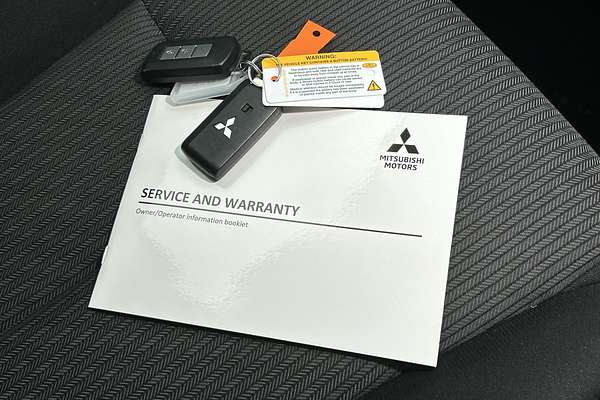 2024 Mitsubishi Eclipse Cross LS YB