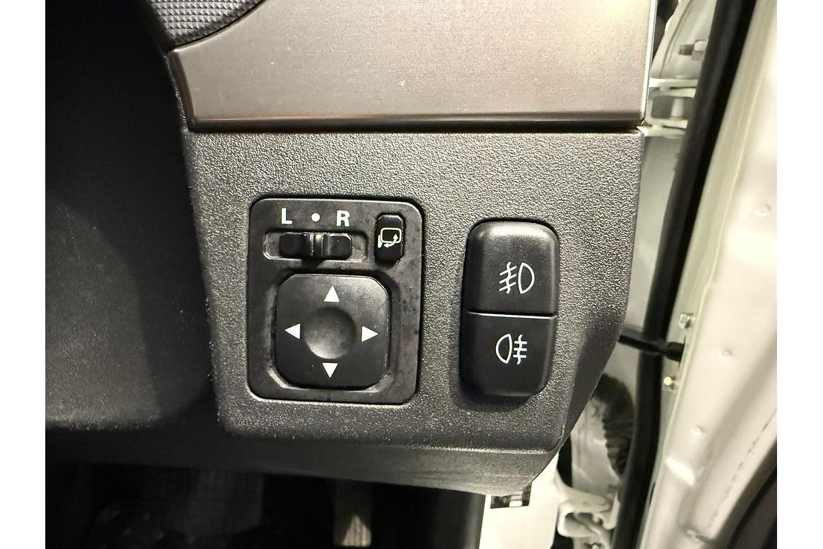 2021 Mitsubishi Pajero GLX NX