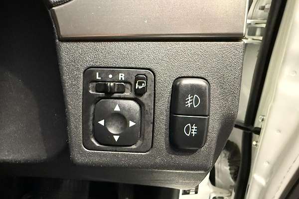 2021 Mitsubishi Pajero GLX NX