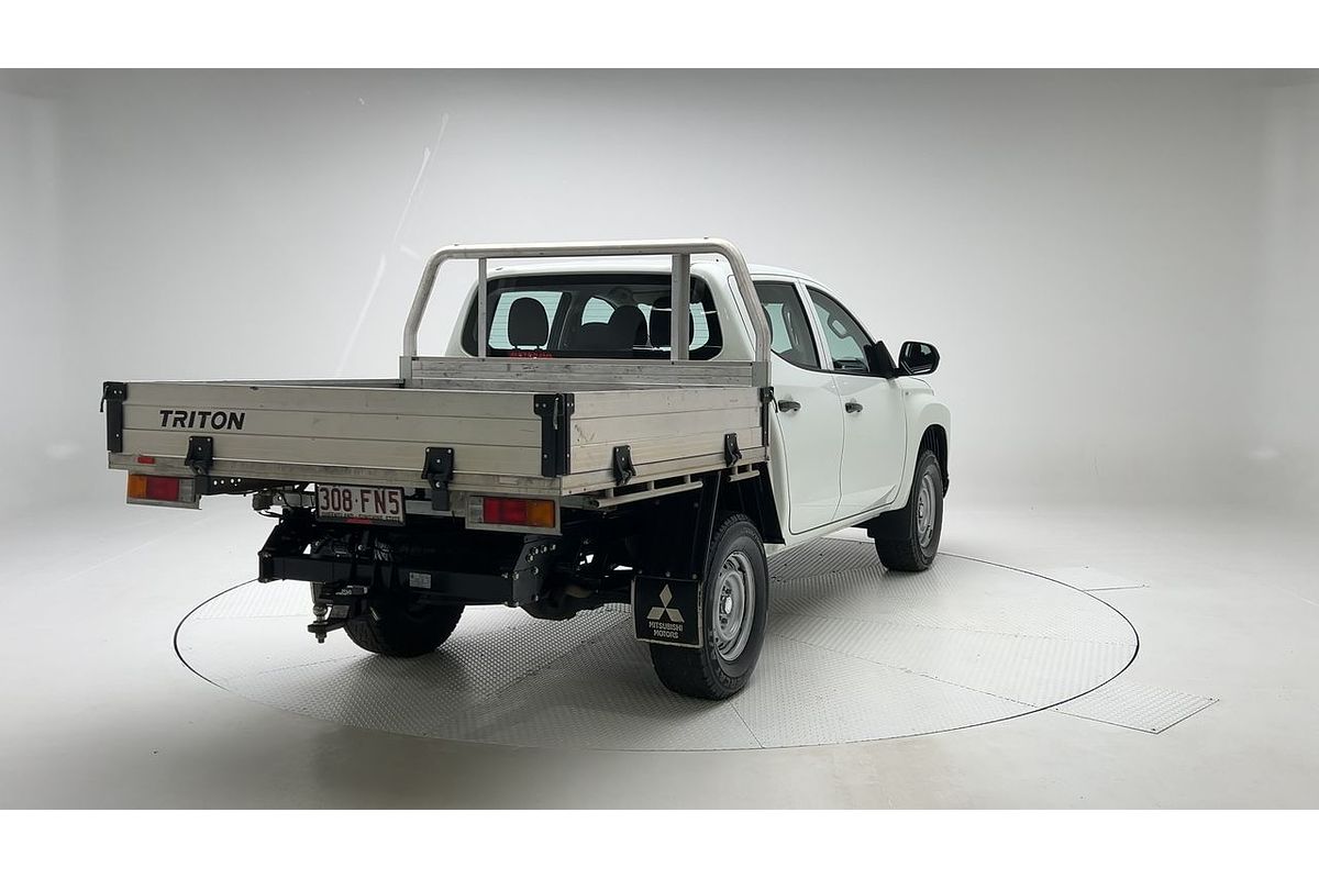 2022 Mitsubishi Triton GLX MR 4X4