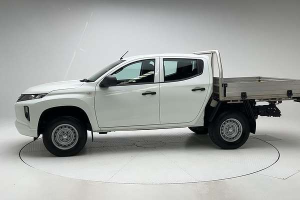 2022 Mitsubishi Triton GLX MR 4X4