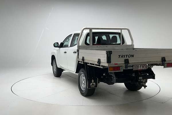 2022 Mitsubishi Triton GLX MR 4X4