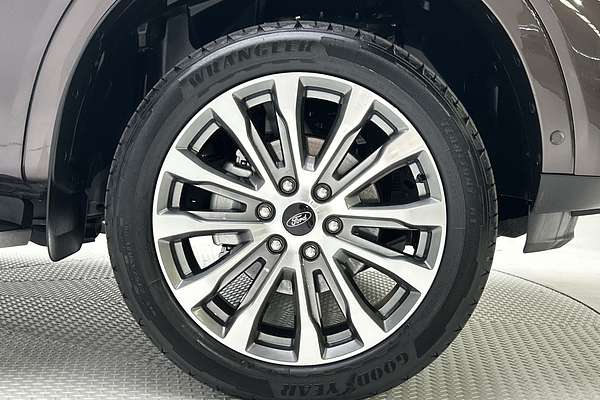 2023 Ford Everest Platinum 3.0L