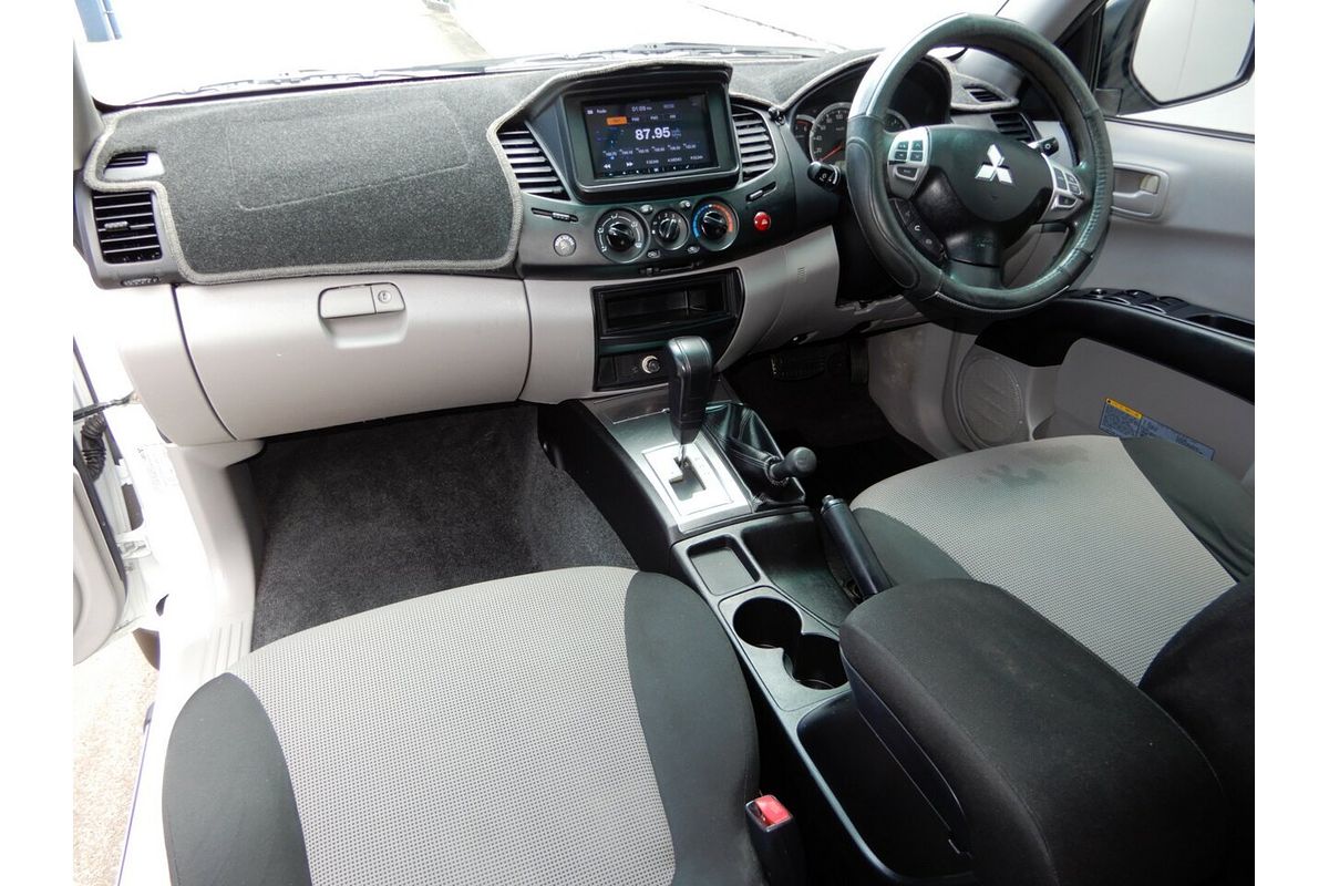 2014 Mitsubishi Triton GLX MN 4X4
