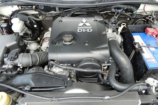 2014 Mitsubishi Triton GLX MN 4X4