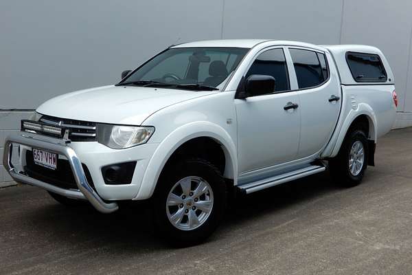 2014 Mitsubishi Triton GLX MN 4X4