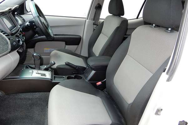 2014 Mitsubishi Triton GLX MN 4X4