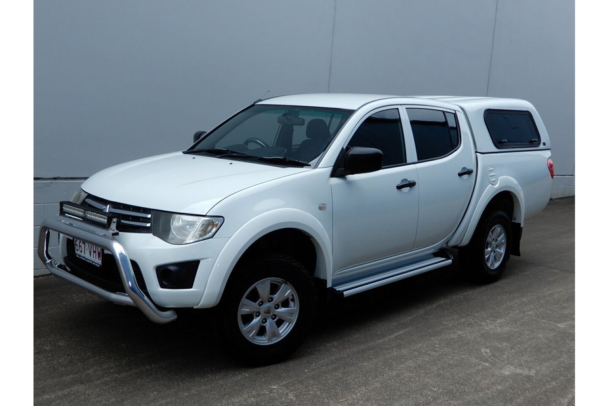2014 Mitsubishi Triton GLX MN 4X4