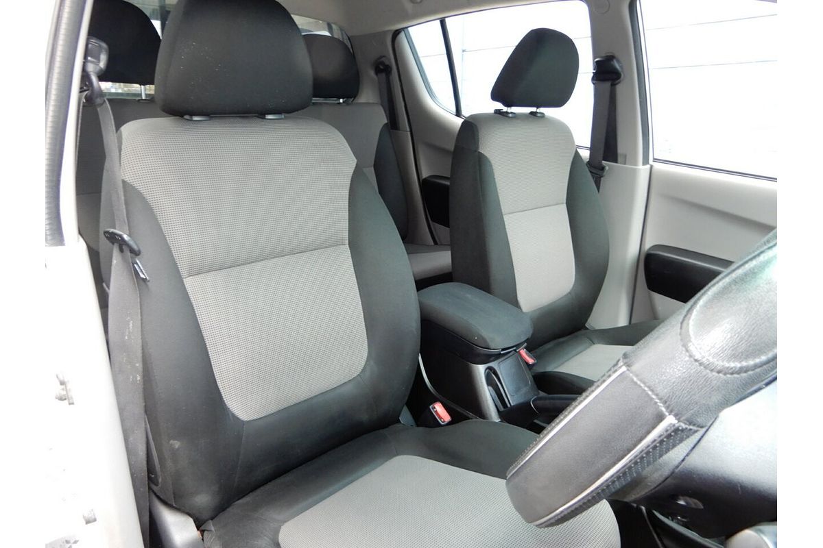 2014 Mitsubishi Triton GLX MN 4X4