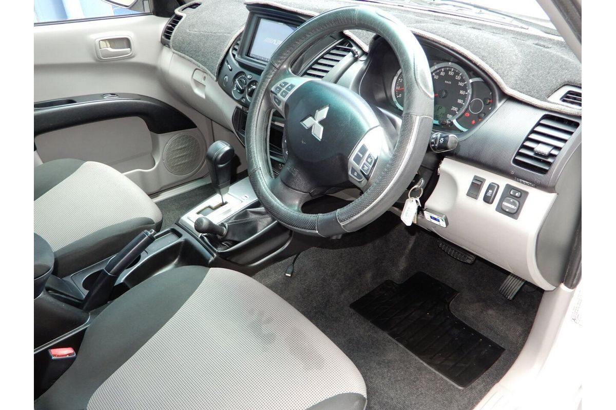 2014 Mitsubishi Triton GLX MN 4X4