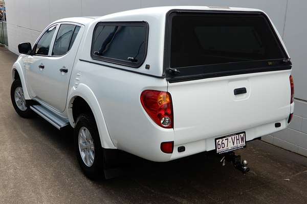 2014 Mitsubishi Triton GLX MN 4X4