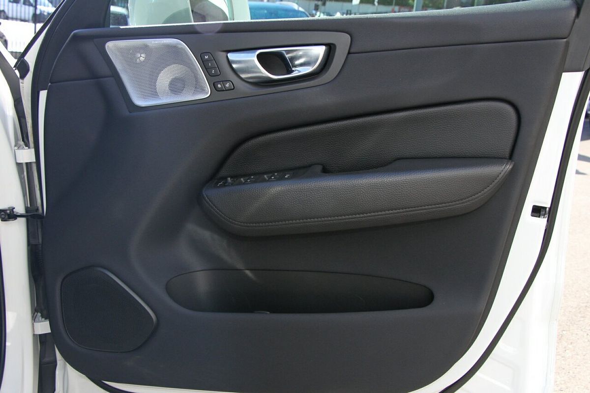 2021 Volvo XC60 T5 Inscription
