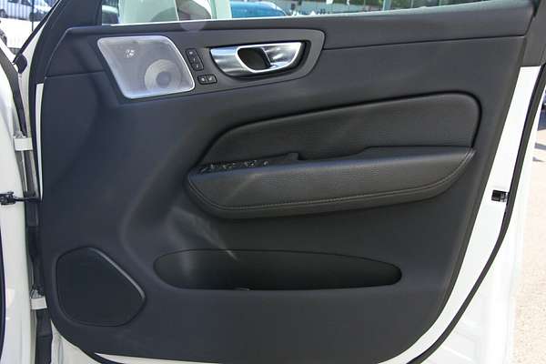 2021 Volvo XC60 T5 Inscription