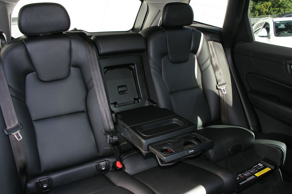 2021 Volvo XC60 T5 Inscription