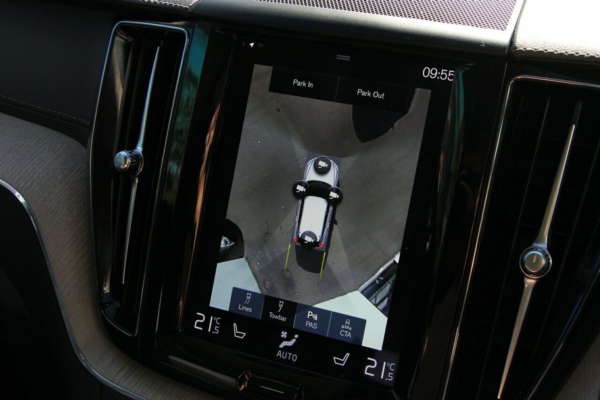 2021 Volvo XC60 T5 Inscription