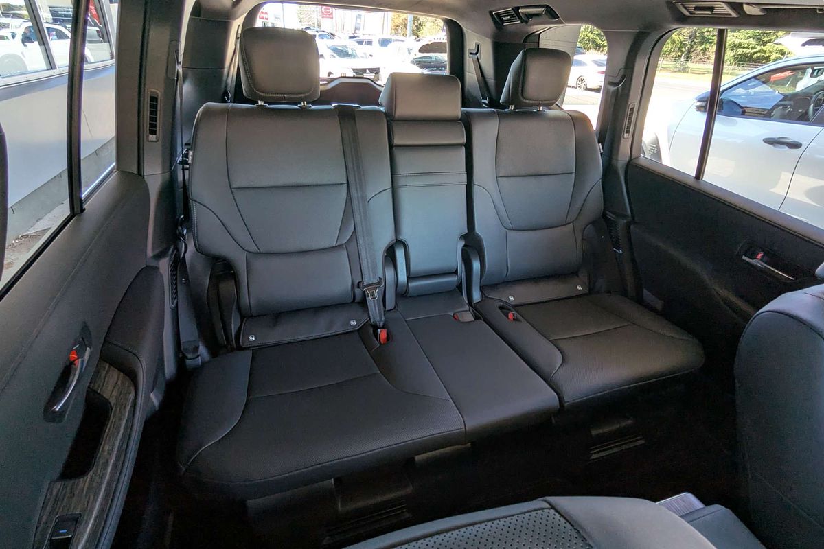 2023 Toyota Landcruiser VX FJA300R