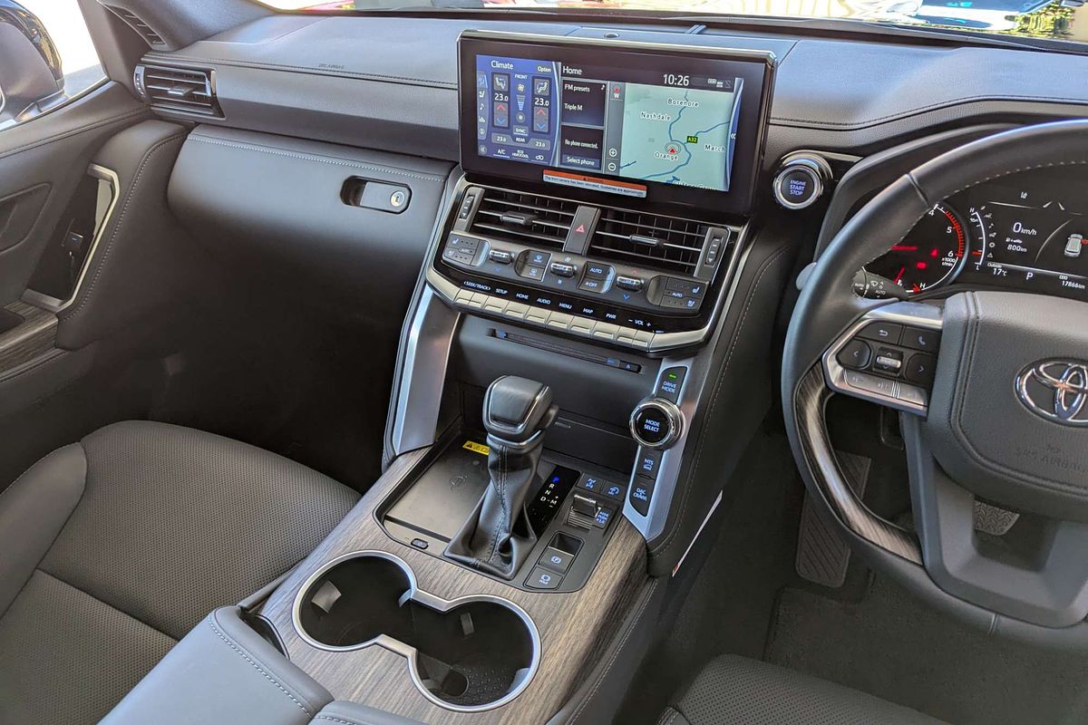 2023 Toyota Landcruiser VX FJA300R