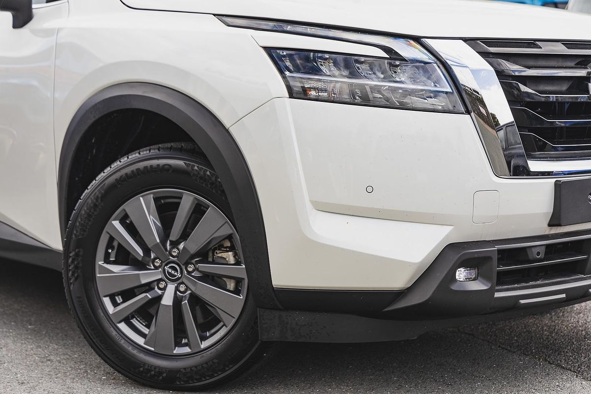 2025 Nissan Pathfinder ST-L R53