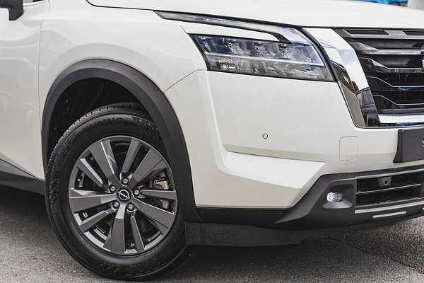 2025 Nissan Pathfinder ST-L R53