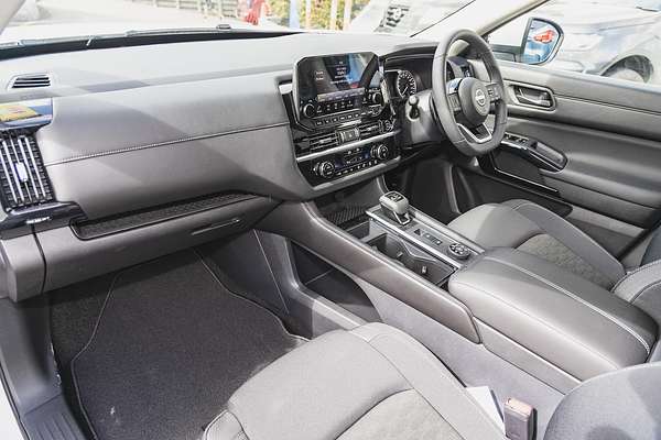 2025 Nissan Pathfinder ST-L R53