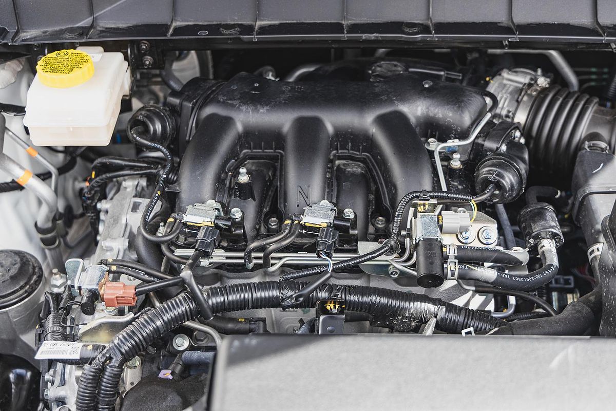 2025 Nissan Pathfinder ST-L R53