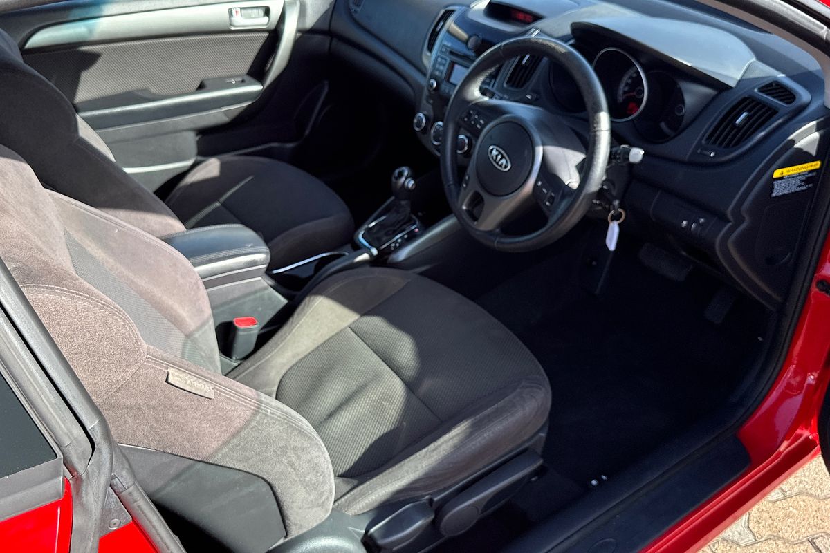 2011 Kia Cerato Koup Si TD