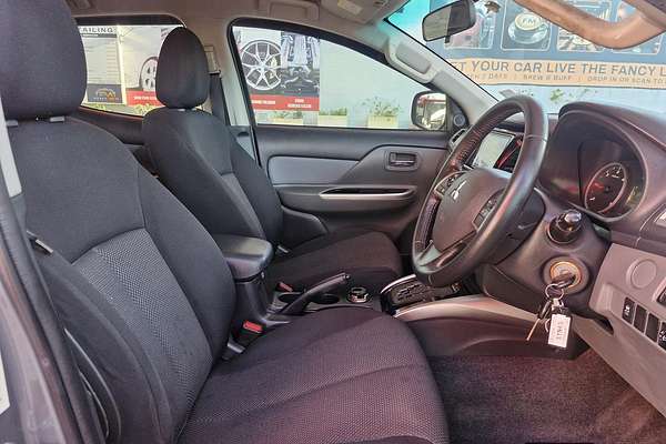 2015 Mitsubishi Triton GLS MQ 4X4