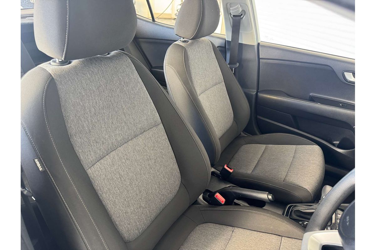 2022 Kia Stonic S YB